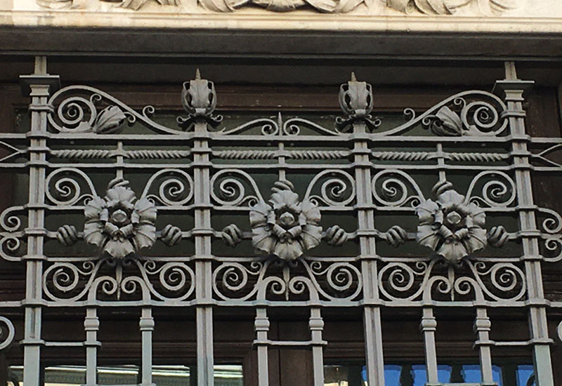 ロートアイアン,パネル,アイアン,玄関,面格子,輸入住宅,輸入建材,窓格子