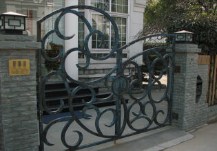 門扉,ロートアイアン,両開き,アイアン,おしゃれ,門扉,扉,アンティーク,大きい,鉄,アルミ,ロートアルミ