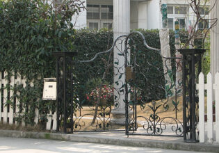 門扉,ロートアイアン,両開き,アイアン,おしゃれ,門扉,扉,アンティーク,大きい,鉄,アルミ,ロートアルミ