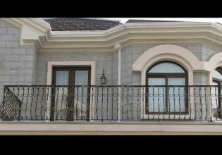 ロートアイアン,フェンス,アイアン,バルコニーフェンス,おしゃれ,輸入住宅,フォージマン,ベランダ,輸入建材