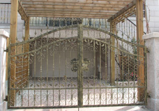 門扉,ロートアイアン,両開き,アイアン,おしゃれ,門扉,扉,アンティーク,大きい,鉄,アルミ,ロートアルミ