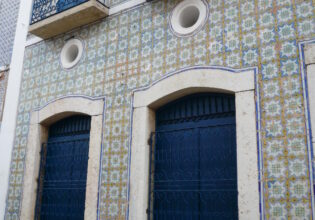 ロートアイアン,フェンス,アイアン,バルコニーフェンス,おしゃれ,輸入住宅,フォージマン,ベランダ,輸入建材