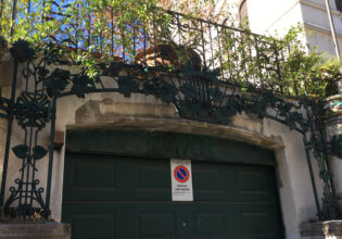 アーチ,ロートアイアン,アイアン,ロートアルミ,輸入住宅,鉄,海外,イタリア,ガーデン