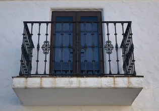 ロートアイアン,フェンス,アイアン,バルコニーフェンス,おしゃれ,輸入住宅,フォージマン,ベランダ,輸入建材