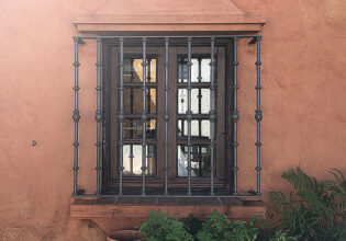 ロートアイアン,パネル,アイアン,玄関,面格子,輸入住宅,輸入建材,窓格子