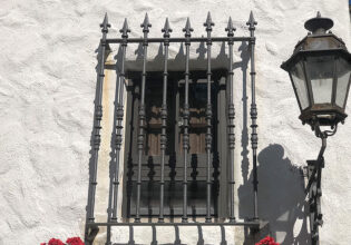 ロートアイアン,パネル,アイアン,玄関,面格子,輸入住宅,輸入建材,窓格子