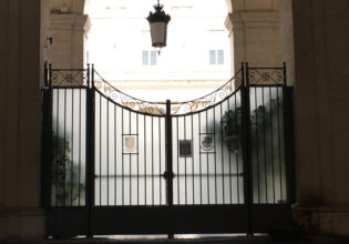 門扉,ロートアイアン,両開き,アイアン,おしゃれ,門扉,扉,アンティーク,大きい,鉄,アルミ,ロートアルミ