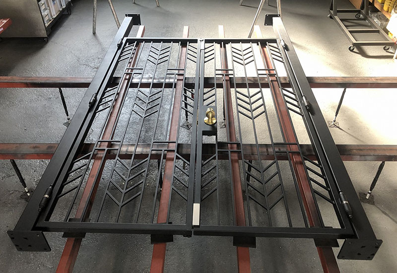 JPN-4230 | Wrought Iron Double Swing Gate