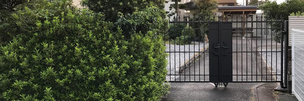 Wrought Aluminium Double Swing Gate