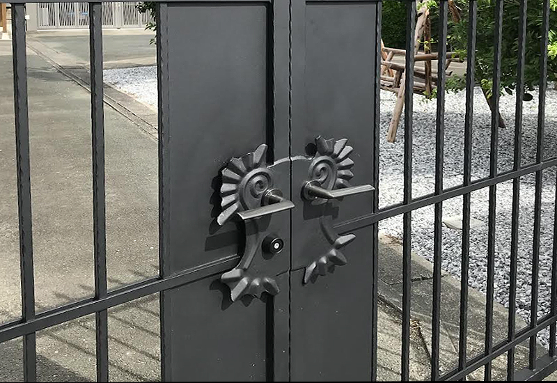 Wrought Aluminium Double Swing Gate