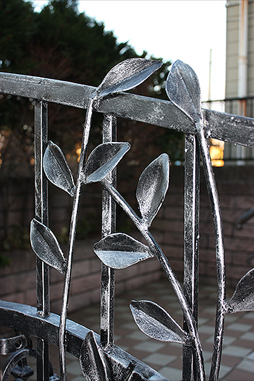 Wrought Iron Swing Gate, decoration
