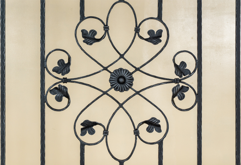 Wrought Aluminium Exterior Fence