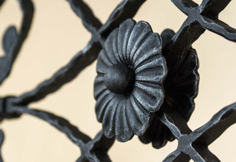 Wrought Aluminium Exterior Fence