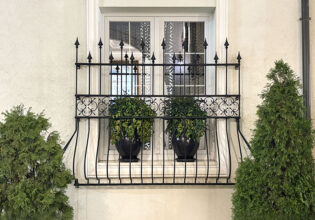 Wrought Iron Window Box | Vintage Style & Durable Design